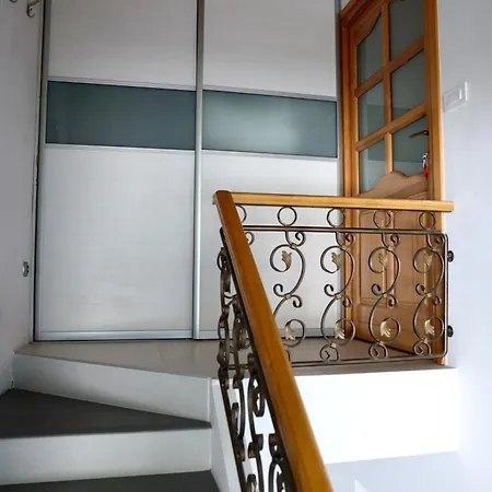 Vintage Penthouse Homestay *