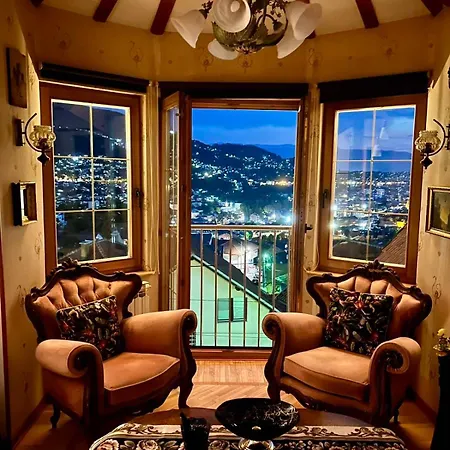 Vintage Penthouse Homestay Sarajevo