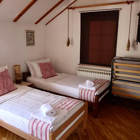 Vintage Penthouse Homestay Sarajevo